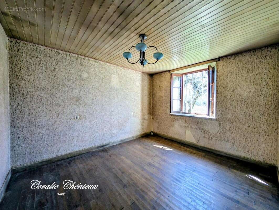Maison 50 m² à Sarroux  - photo 5