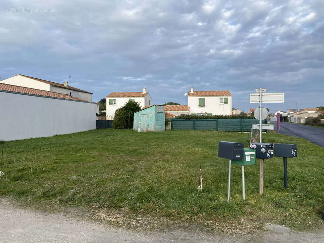 Terrain à LE GRAND-VILLAGE-PLAGE