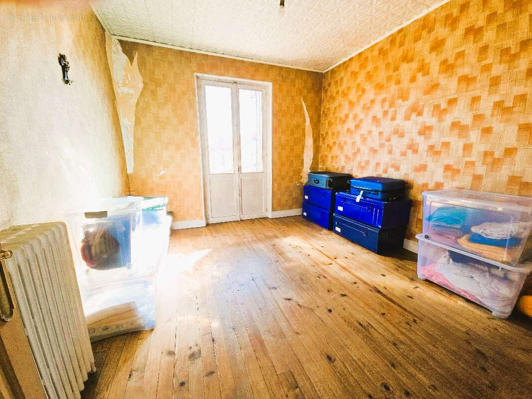 Maison à CLERMONT-FERRAND