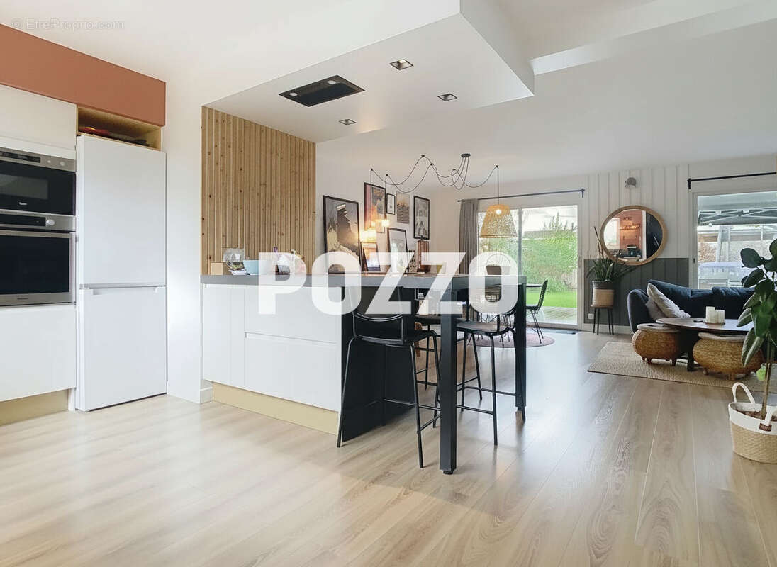 Maison à AUCEY-LA-PLAINE