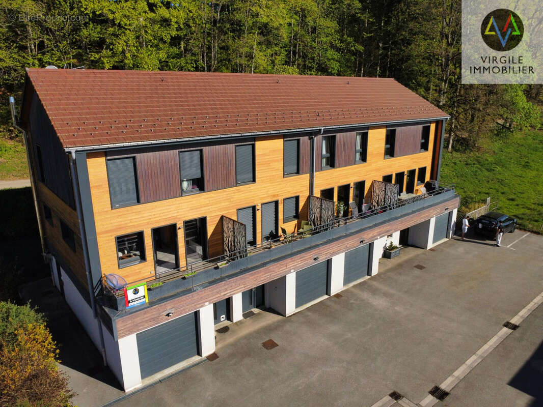 Appartement à LES GRANGETTES