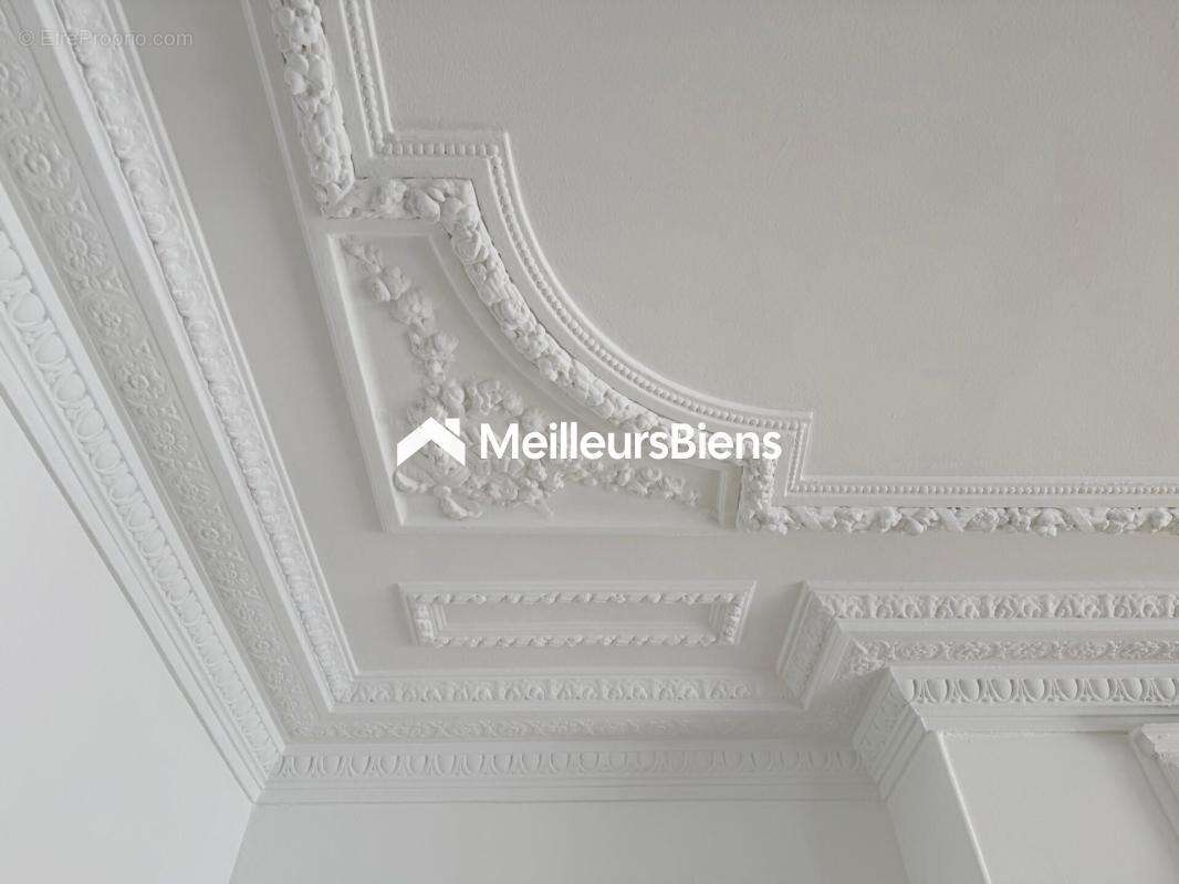 Appartement à ENGHIEN-LES-BAINS