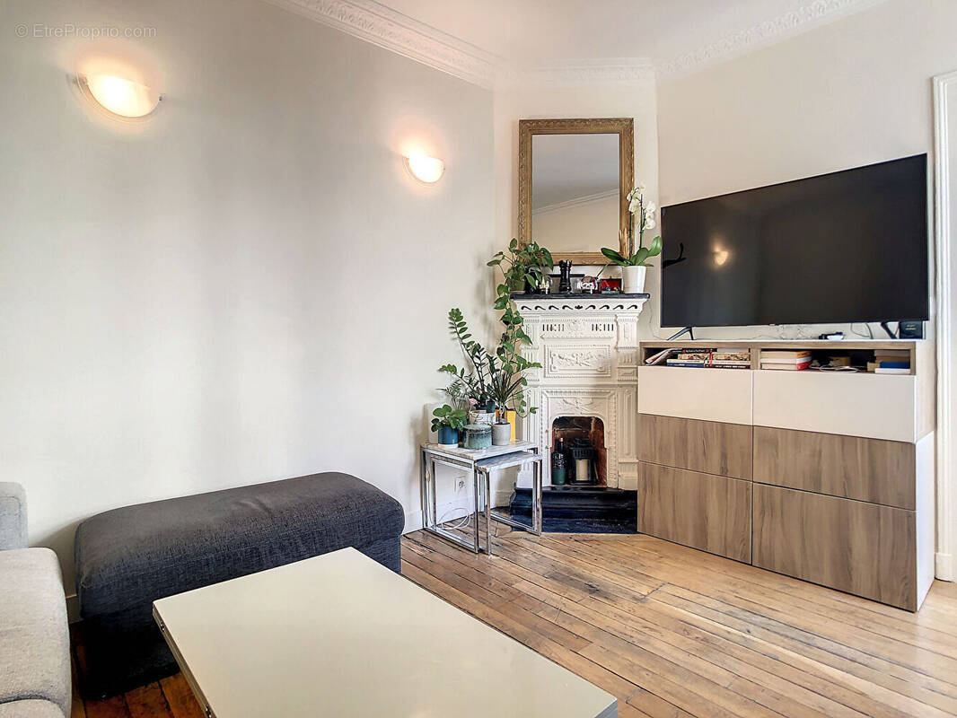 Appartement à PARIS-15E