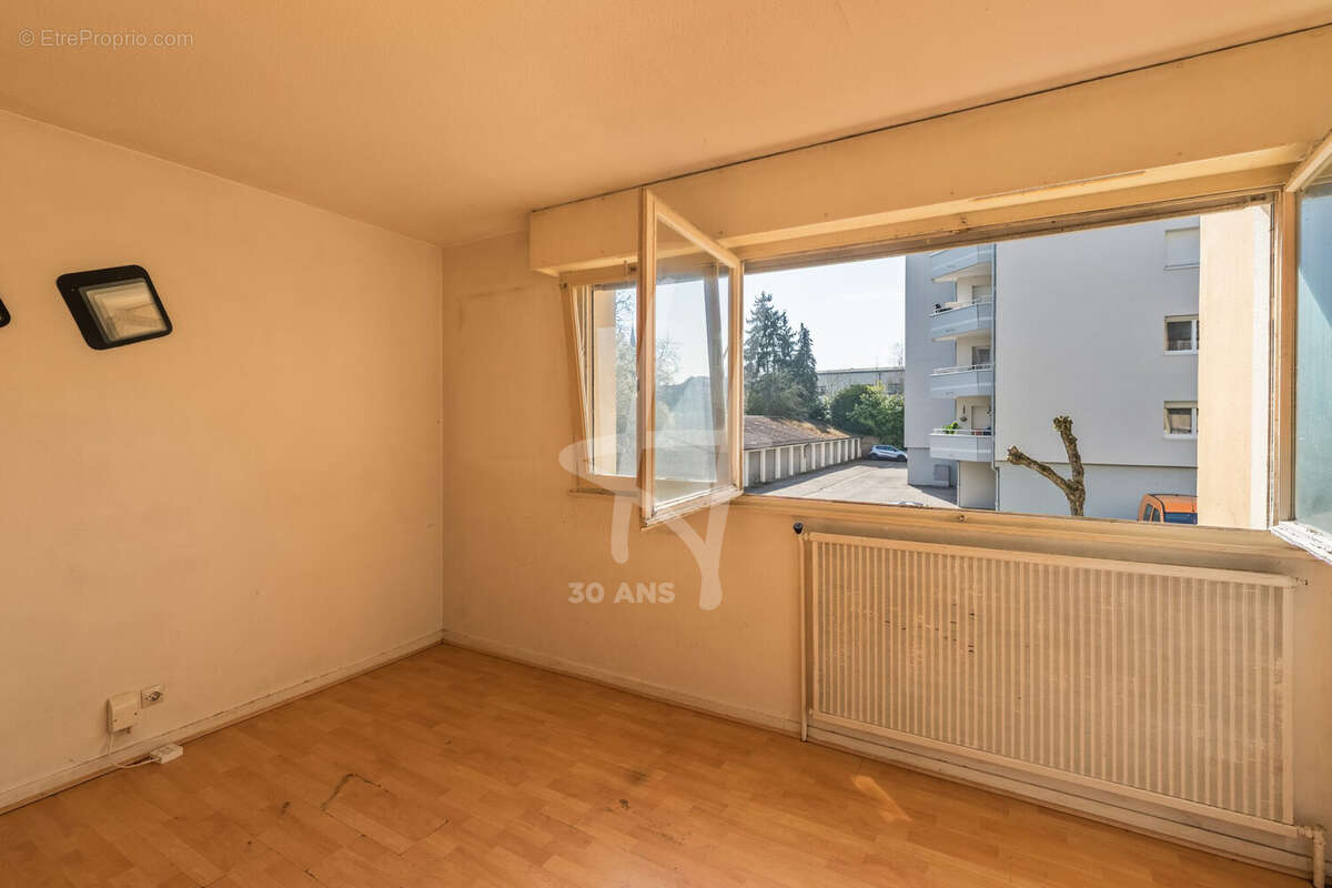 Appartement à LONGEVILLE-LES-METZ
