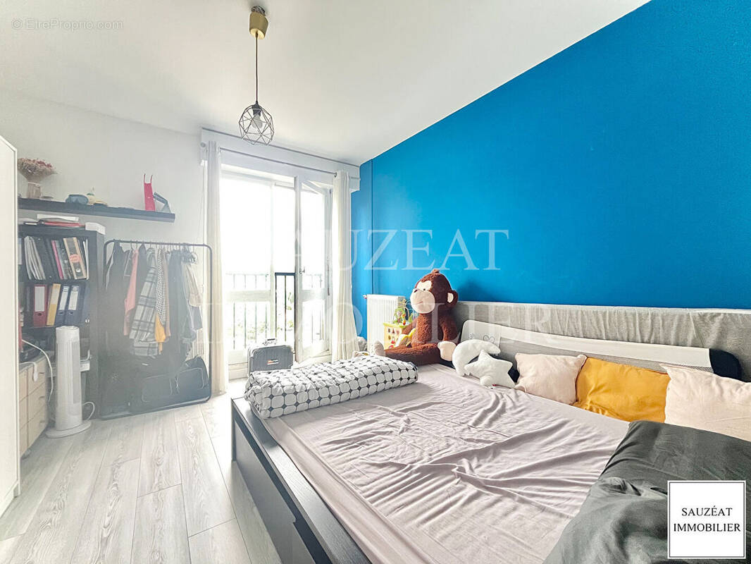 Appartement à LE PLESSIS-ROBINSON