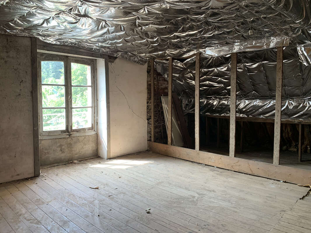 Maison à SAINT-JEAN-LE-THOMAS