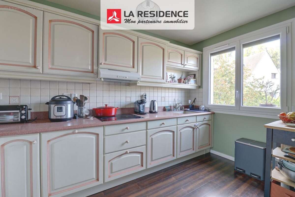 Maison à VERNEUIL-SUR-SEINE