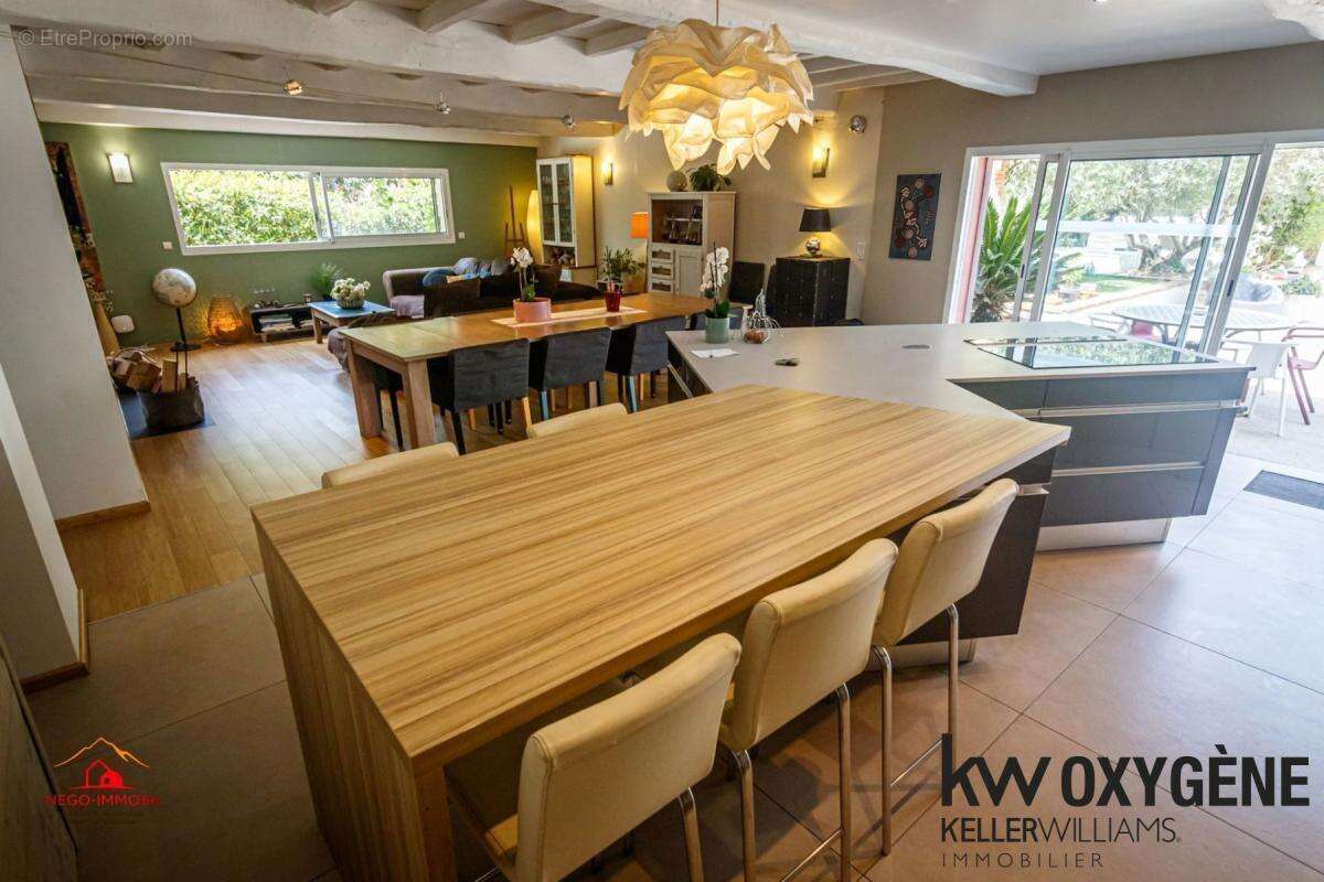 Maison à SAINT-CYPRIEN