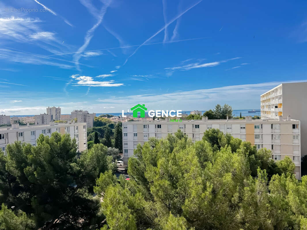 Appartement à PORT-DE-BOUC