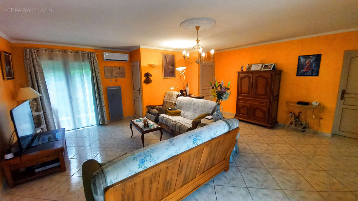 Maison à BEDARIEUX