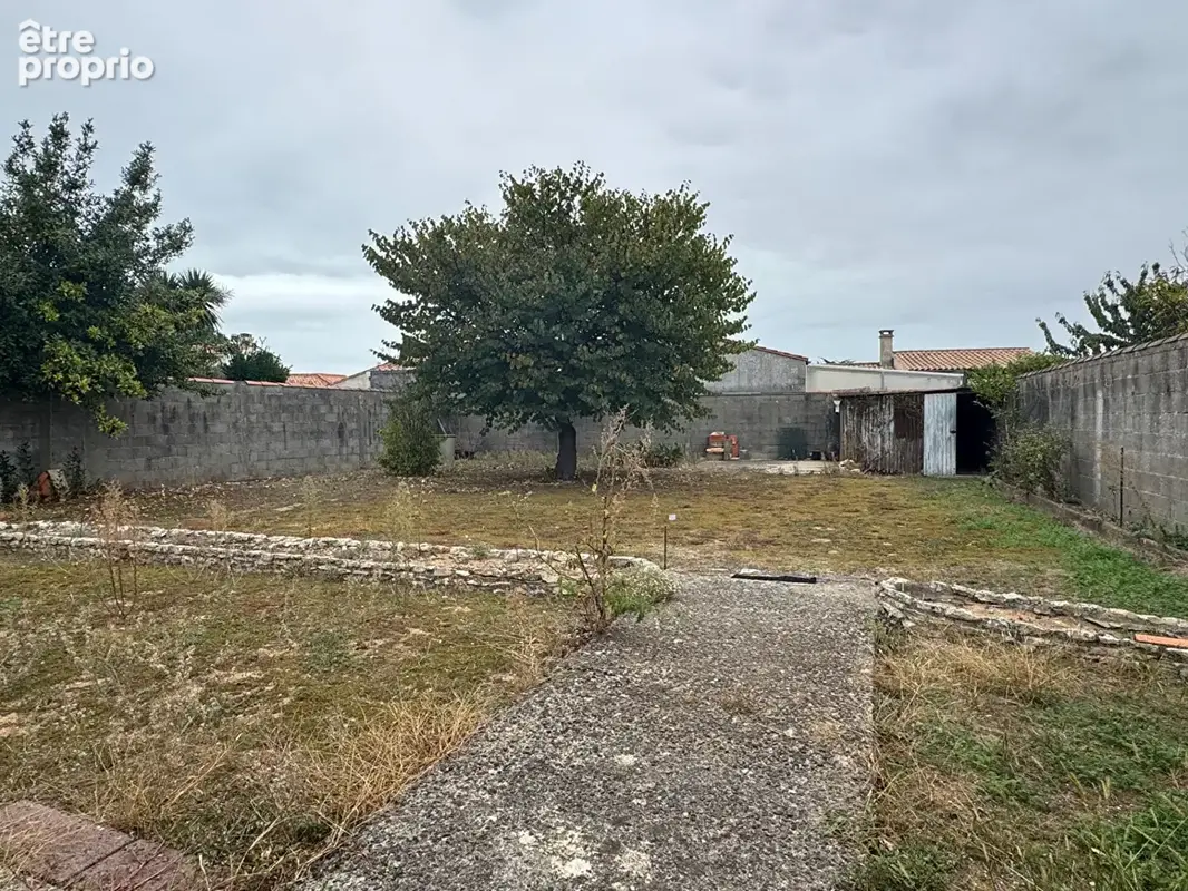Maison 5 pièces 81 m² à vendre à Le Bois-Plage-En-Re (17580) - photo 2