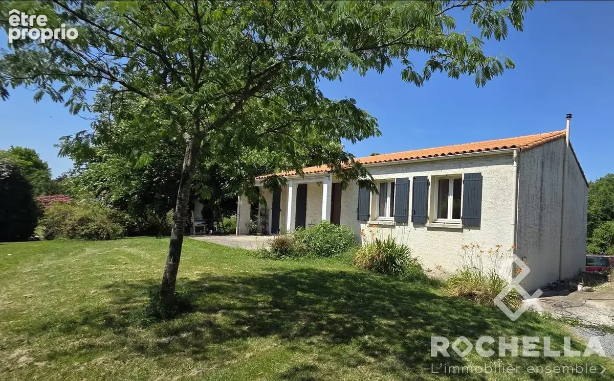 Maison à LOULAY