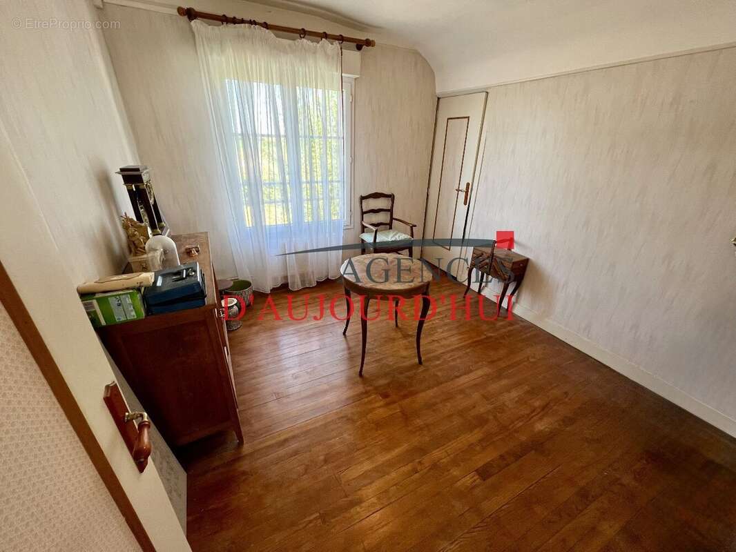 Maison à TILLY-SUR-SEULLES