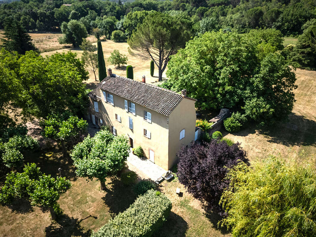 Maison à LE VAL