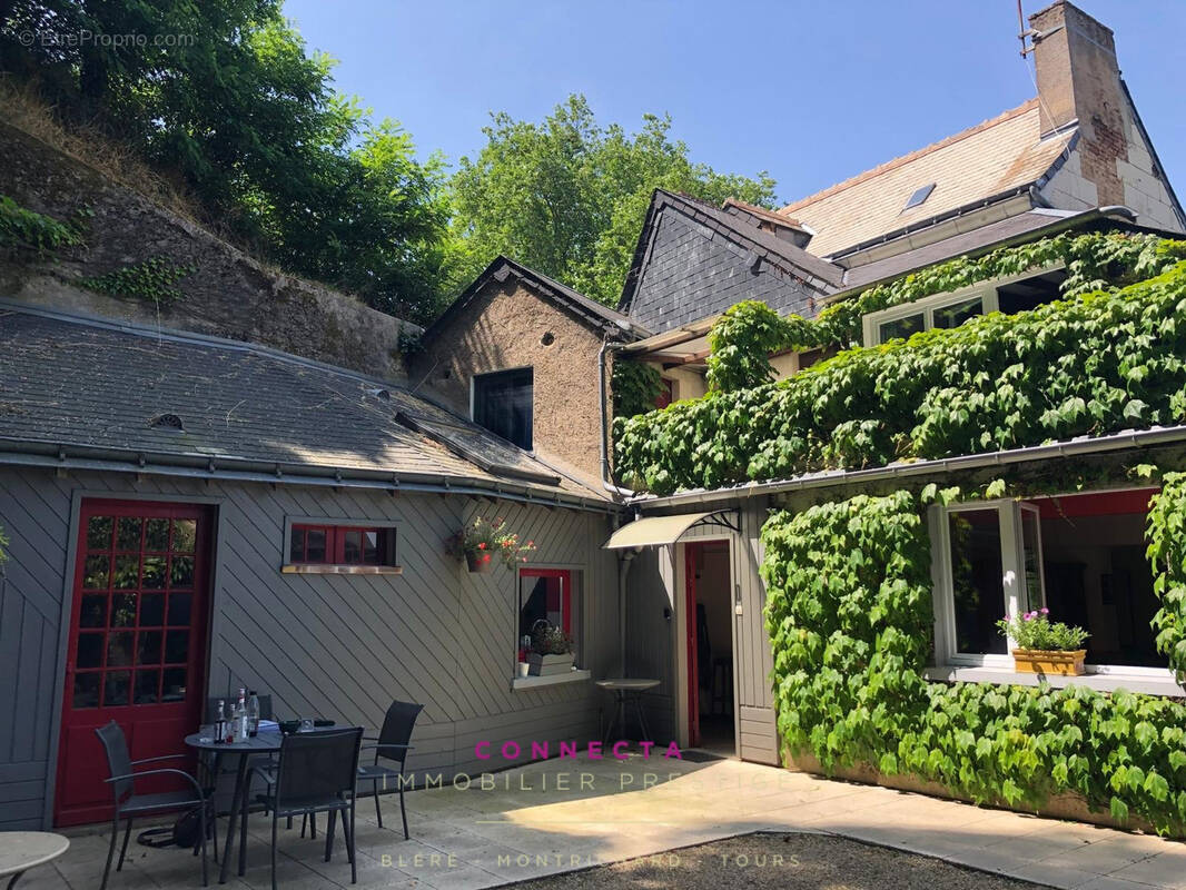 Maison à AZAY-SUR-CHER