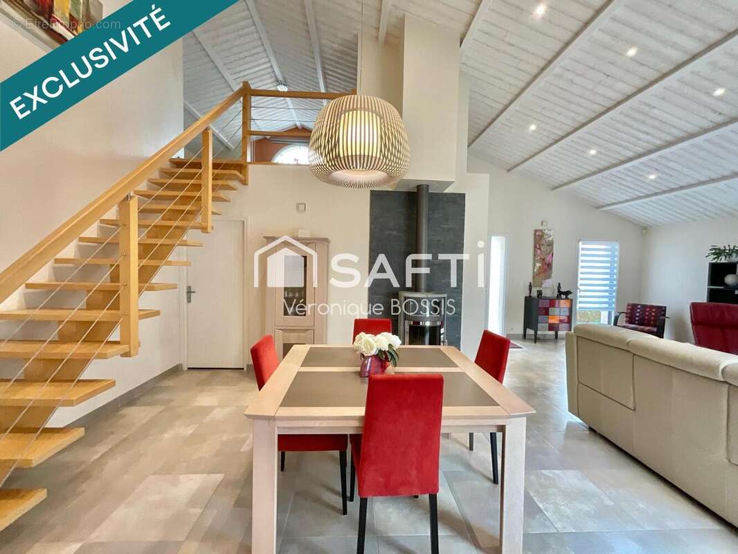 Photo 3 - Maison à MOUILLERON-LE-CAPTIF