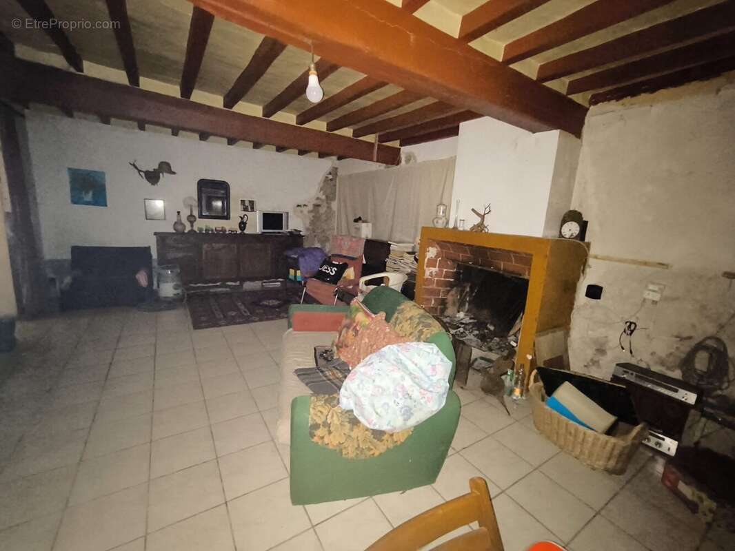 Maison à BEZU-SAINT-GERMAIN