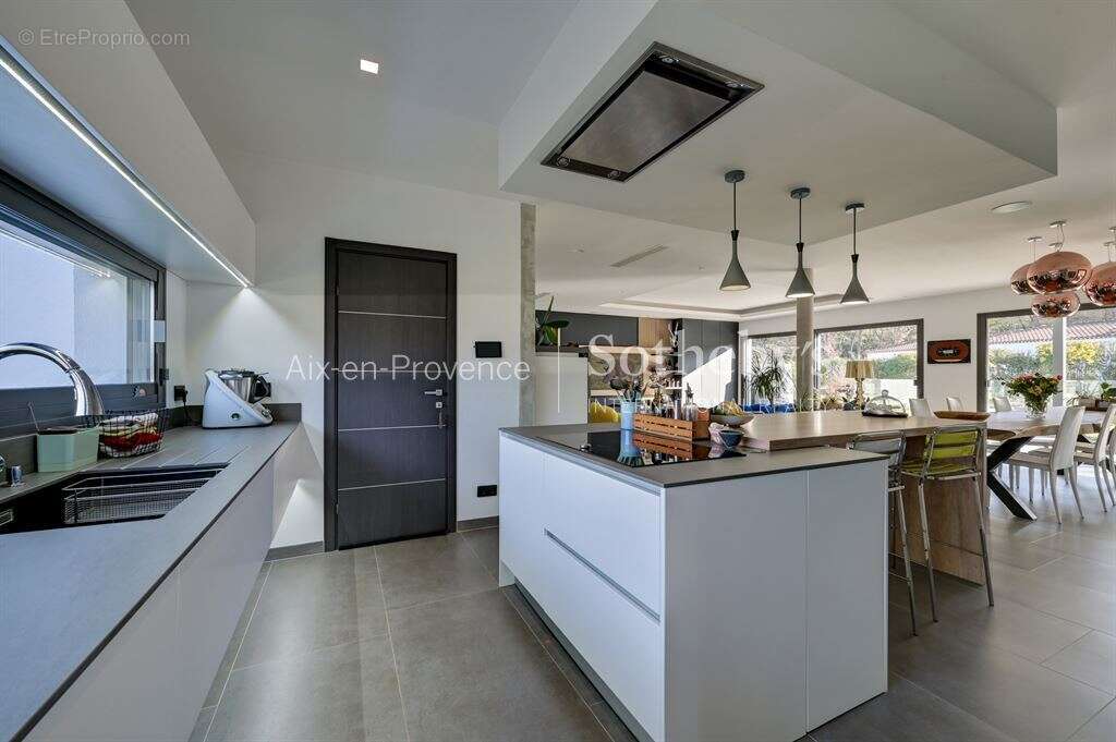 Maison à AIX-EN-PROVENCE