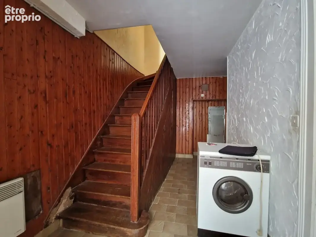 Escalier vers l'étage