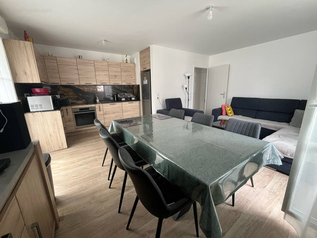 Appartement à LE BLANC-MESNIL