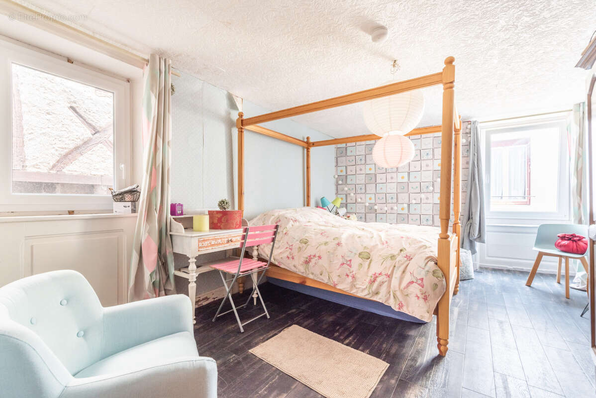 Appartement à AMBERT