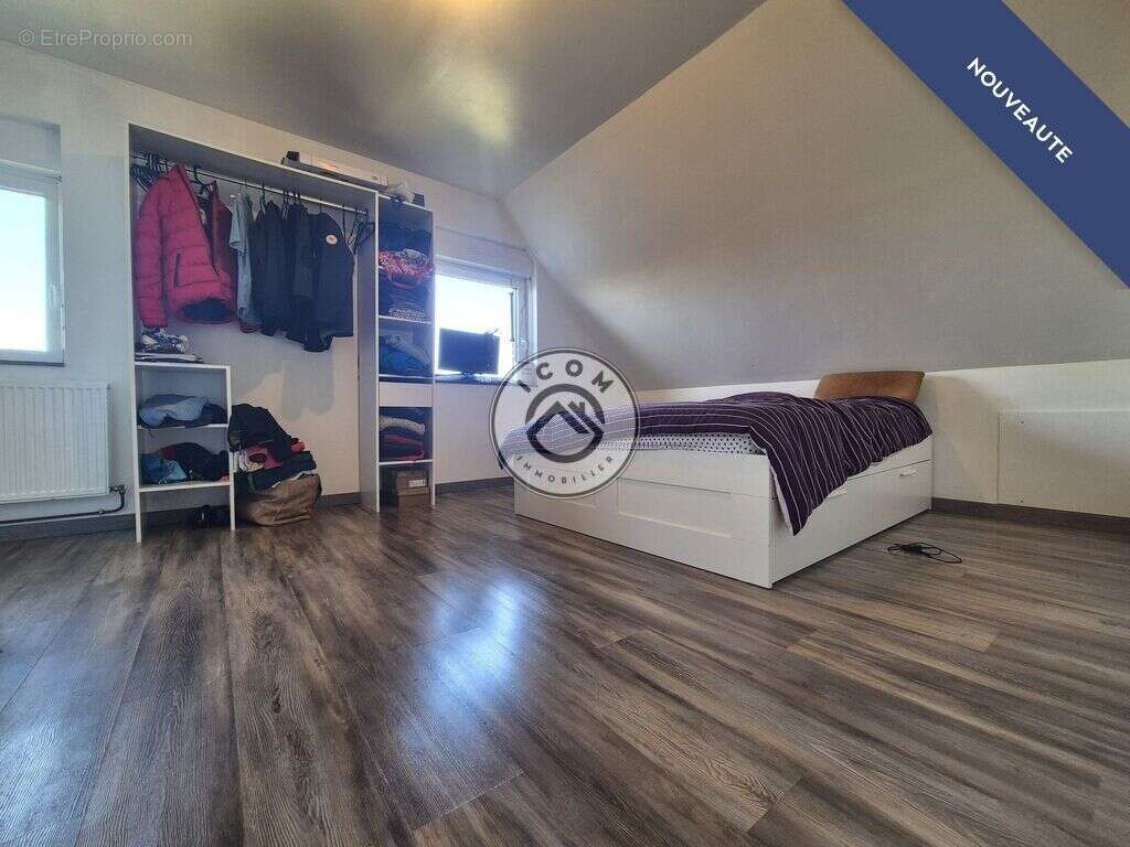 Maison à AULNOYE-AYMERIES