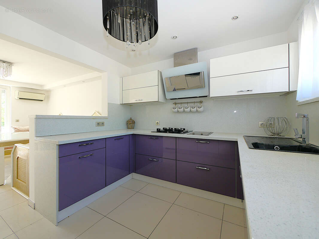 Maison à LE BLANC-MESNIL