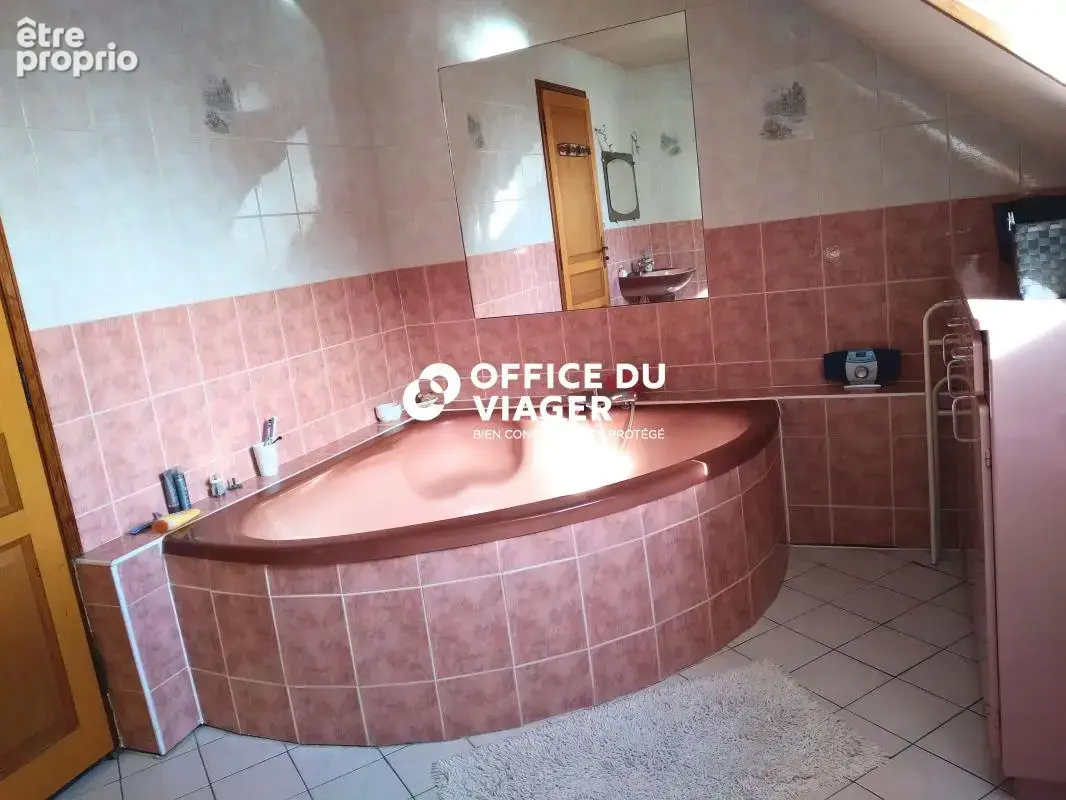 Maison - 4 pièces - 148,30 m² - photo 9