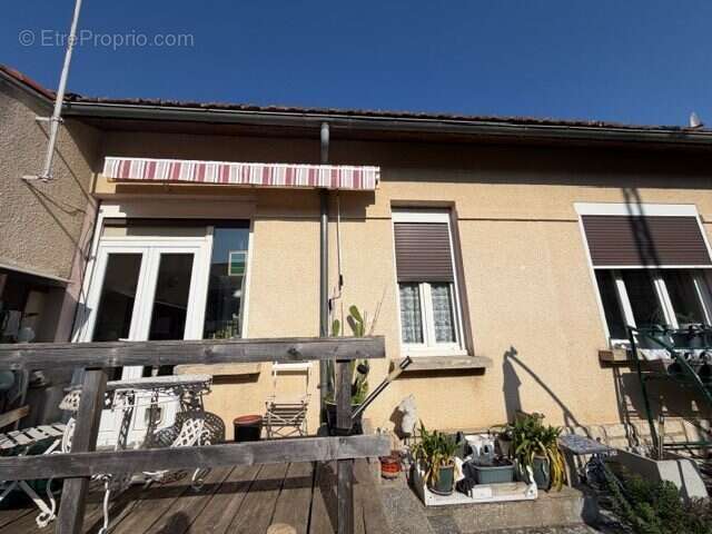 Terrasse bois  - Maison à QUILLAN