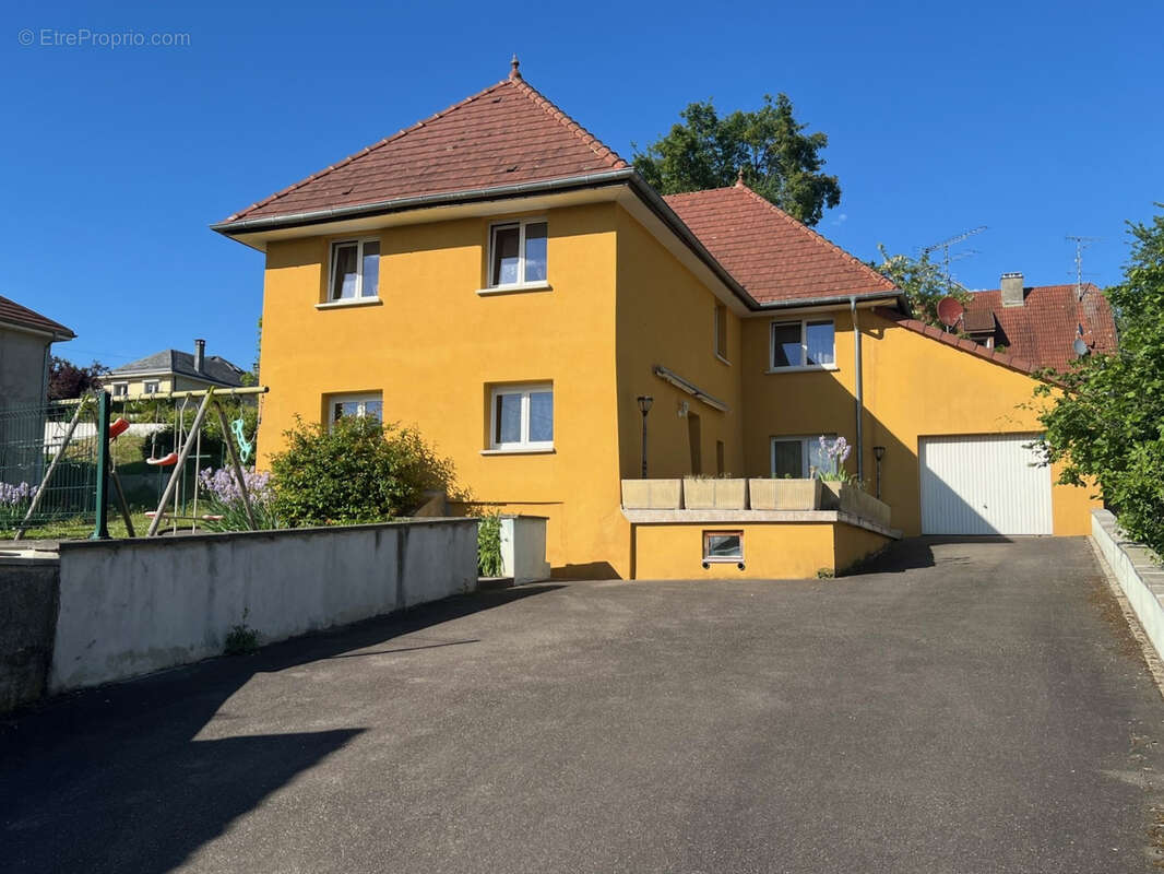 Maison à FROENINGEN