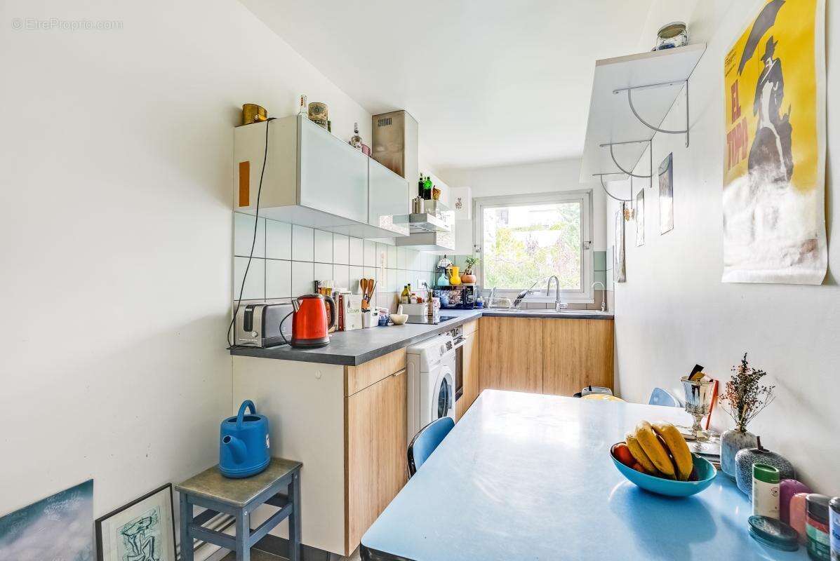 Appartement à PARIS-20E