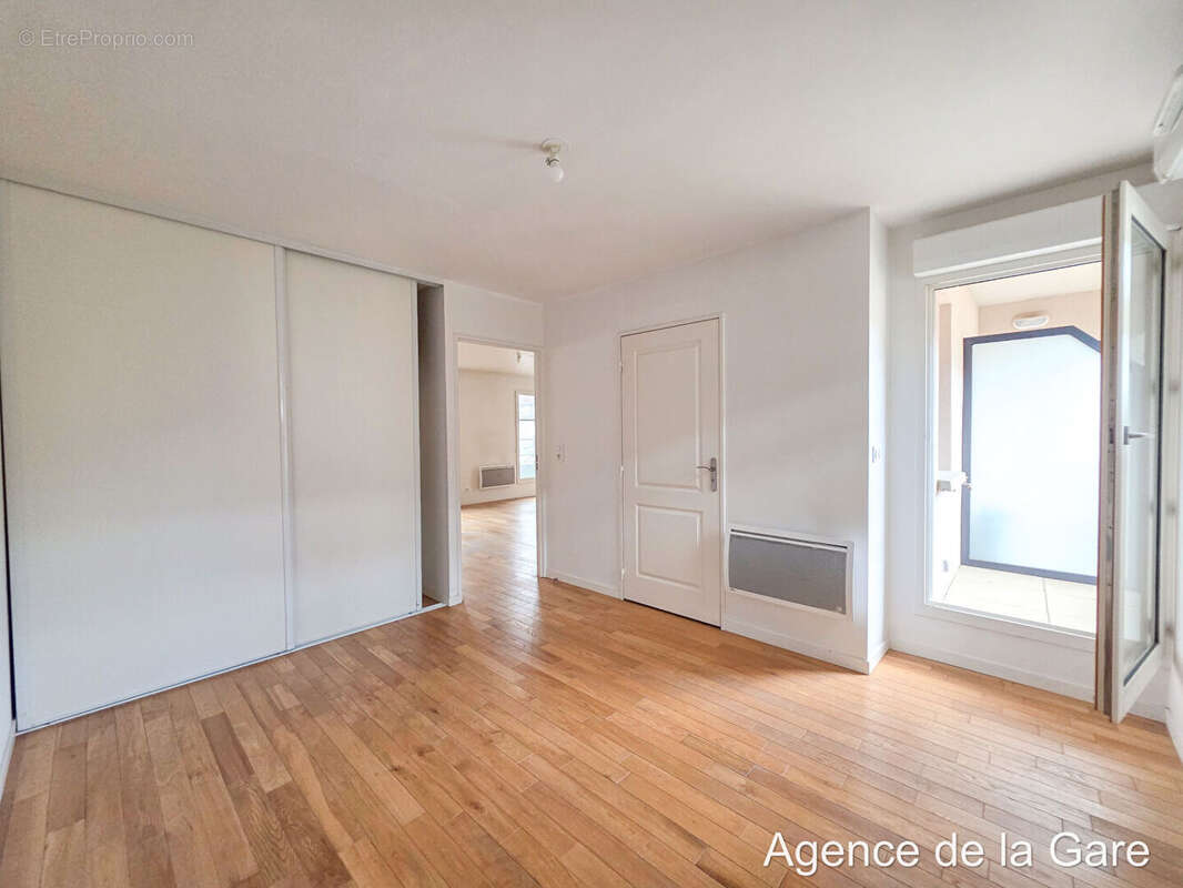 Appartement à MAISONS-LAFFITTE
