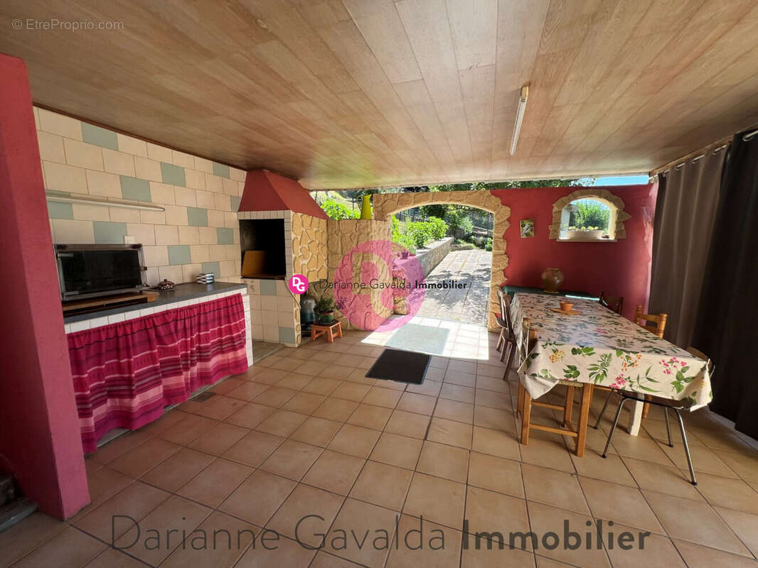 Maison 220 m² à Firmi  - photo 4