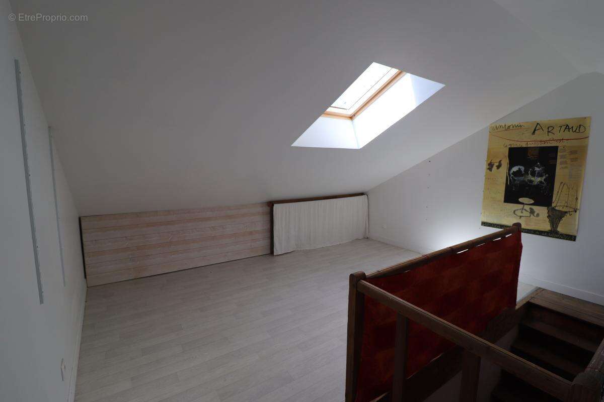 Maison à COSNE-COURS-SUR-LOIRE