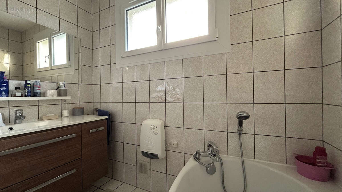 Maison à PESCHADOIRES