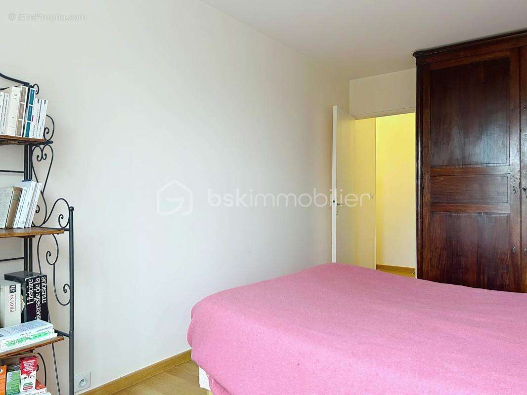 Appartement à CORBEIL-ESSONNES