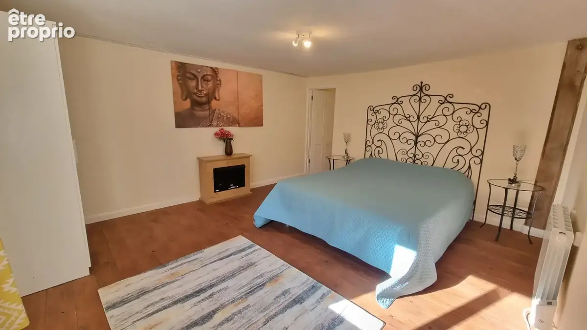 CÔTES-D'ARMOR, Plussulien, Magnifique longère de 5 chambres avec logement attenant de 3 chambres et dépendances - photo 13