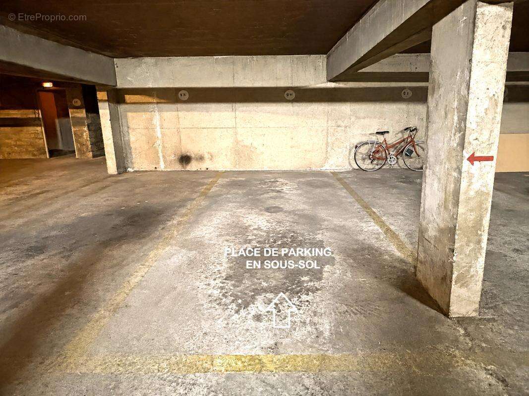 Appartement à PARIS-10E