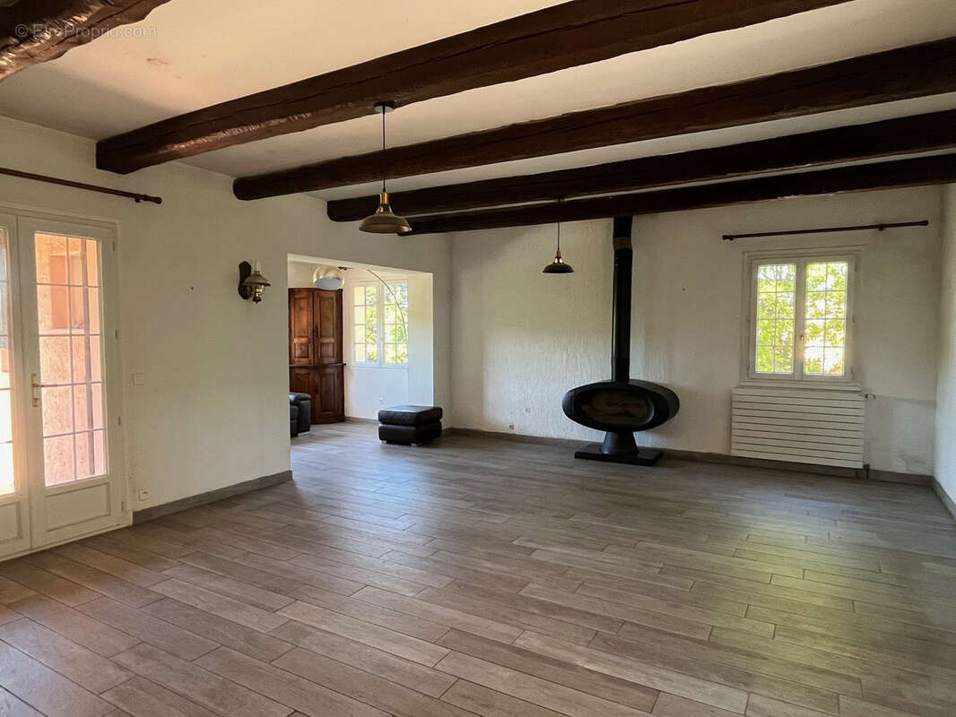 Maison à SAINT-VALLIER-DE-THIEY