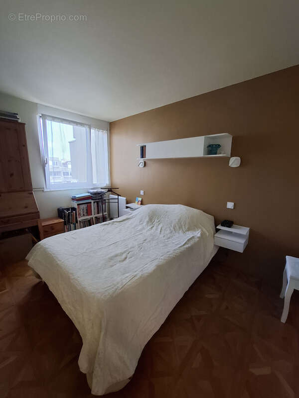 Appartement à HOUILLES