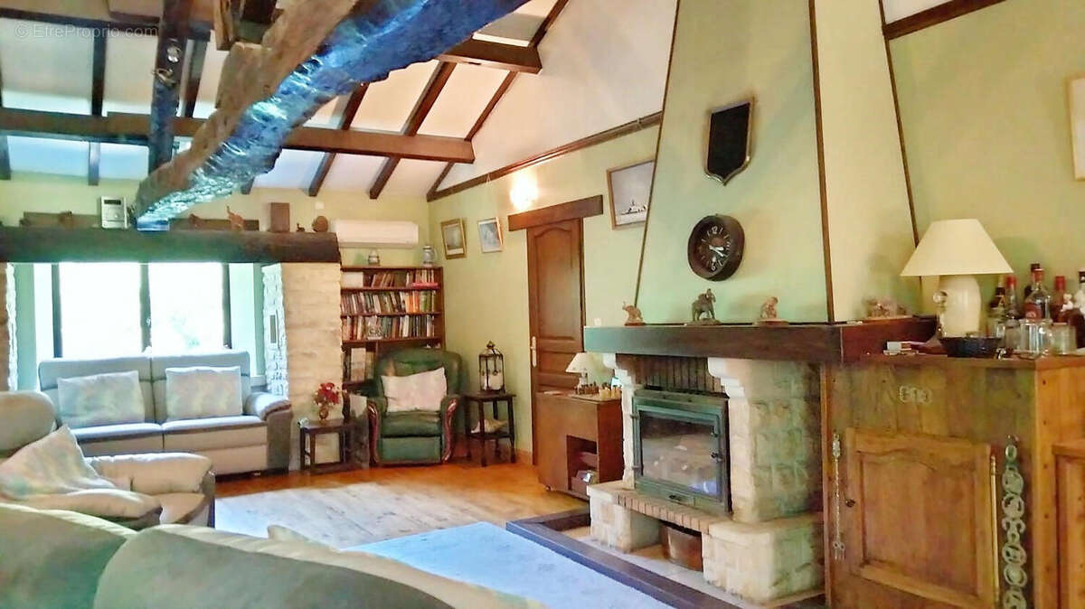 OPEN PLAN - Maison à SAINT-CIERS-SUR-BONNIEURE
