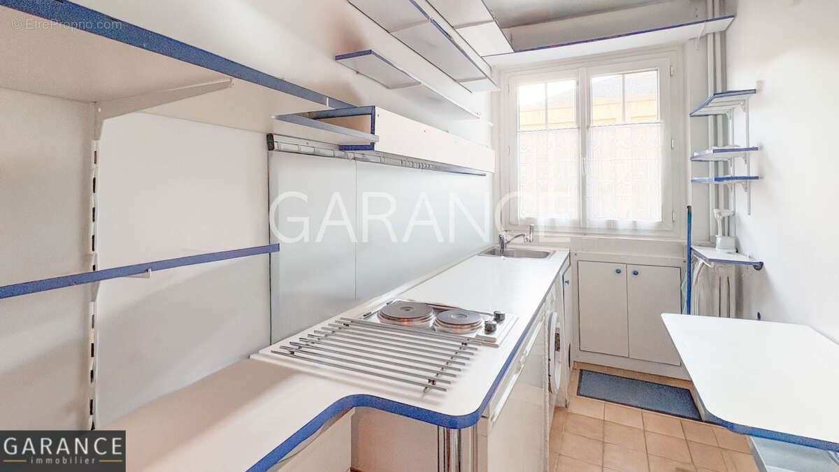 Appartement à PARIS-12E