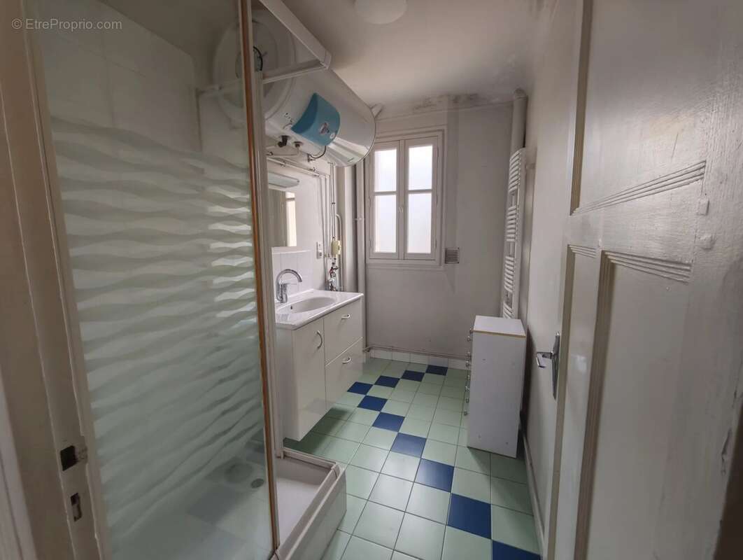 Appartement à CHAVILLE