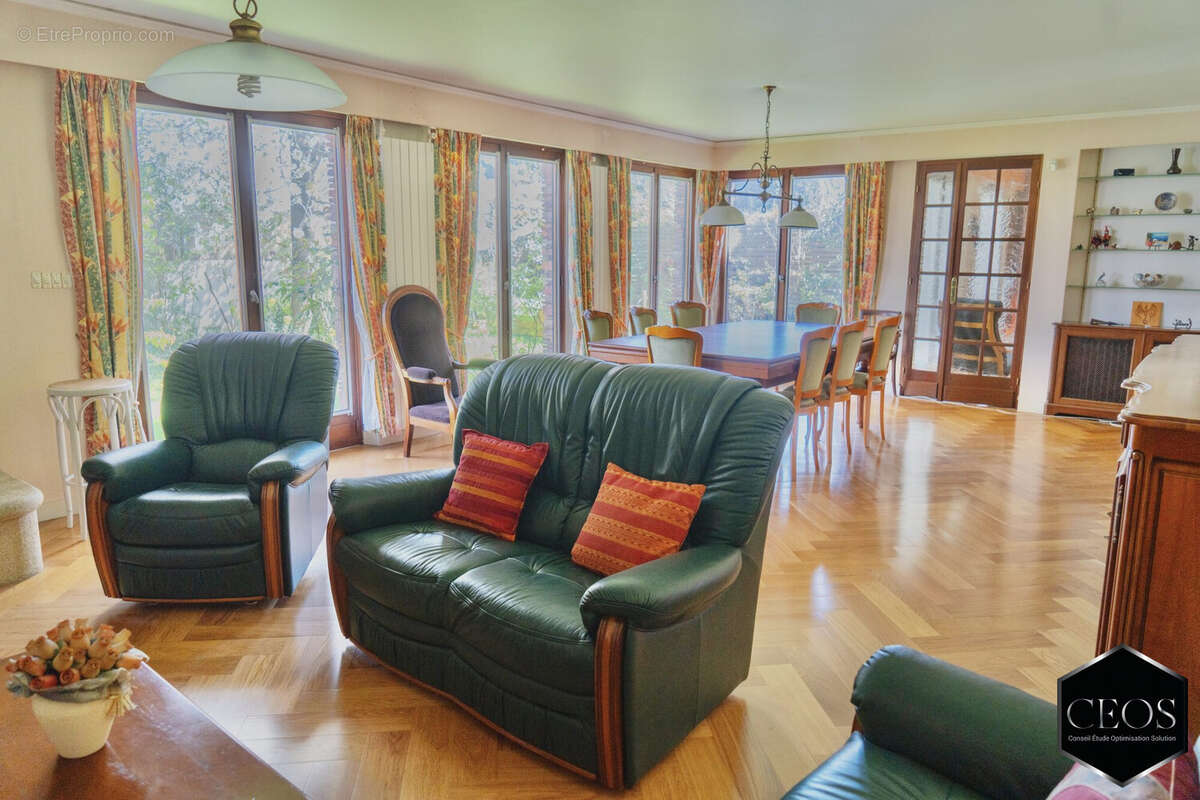 Maison à VITRY-SUR-SEINE