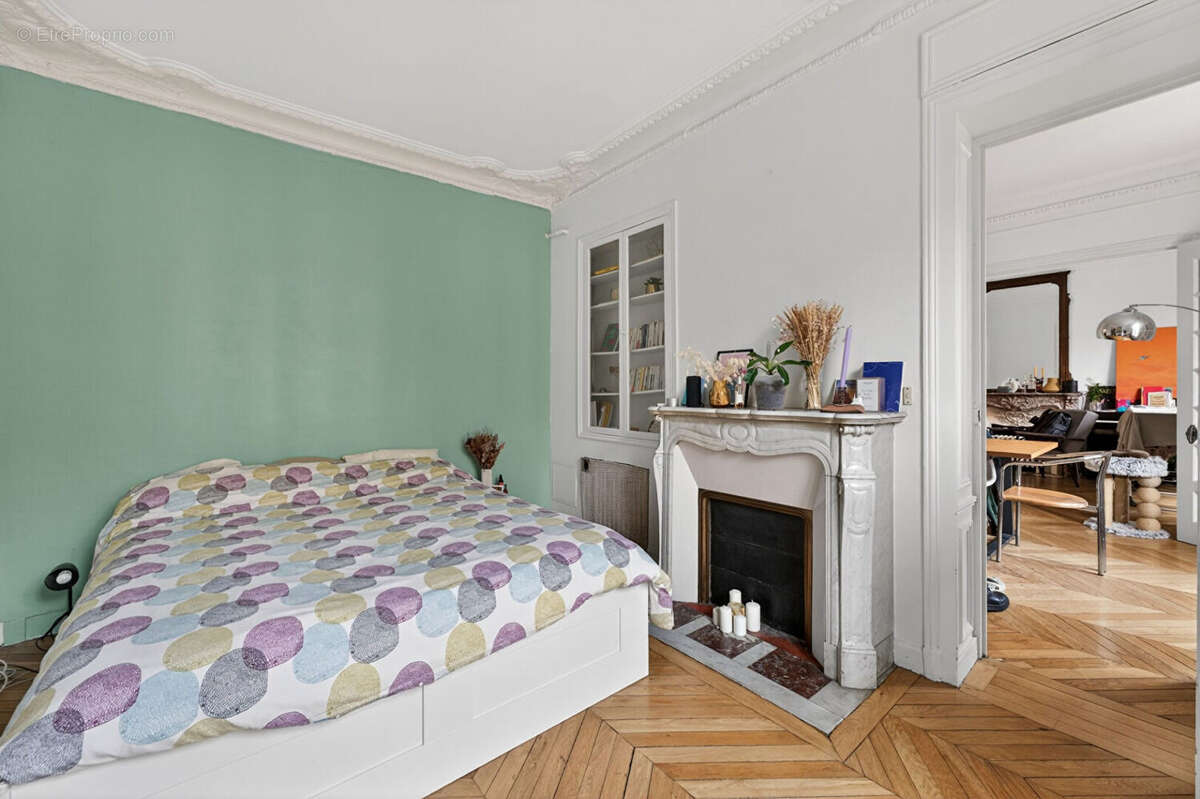 Appartement à PARIS-12E
