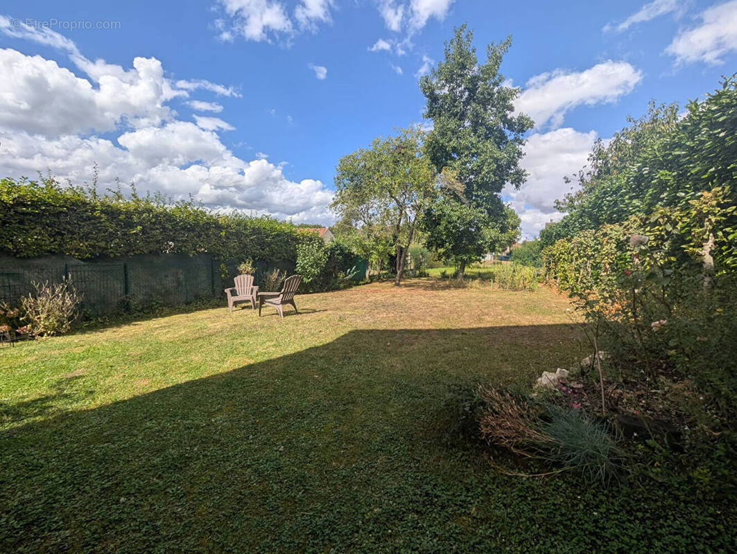 Maison à BEAUMONT-SUR-OISE