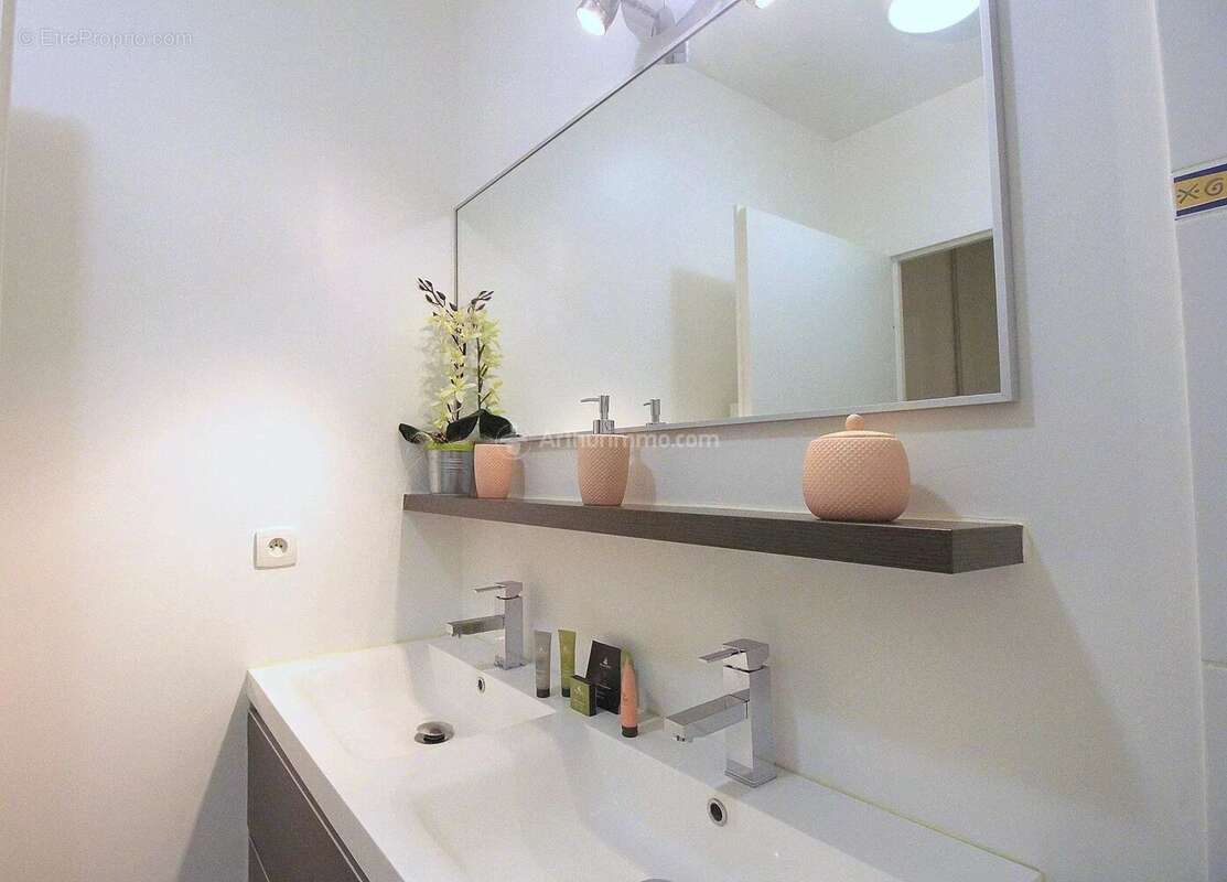 Appartement à SERRIS