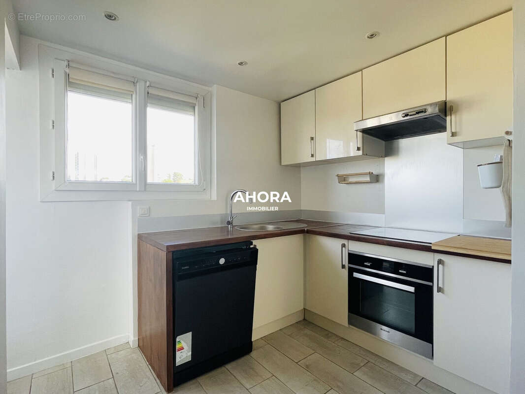 Appartement à MARSEILLE-11E