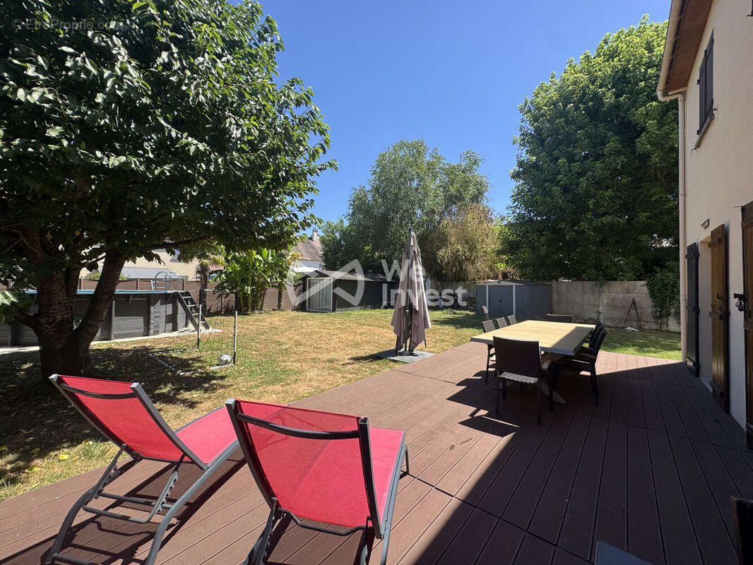 Maison 157 m² à Villiers-Sur-Morin  - photo 4
