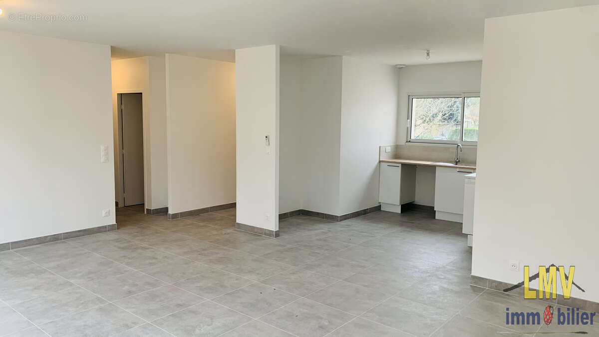 Maison à SAINTE-COLOMBE